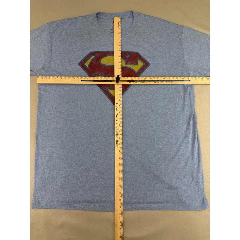 DC Comics Superman Shield Logo Graphic Tee XXL Heather Blue Cotton Short